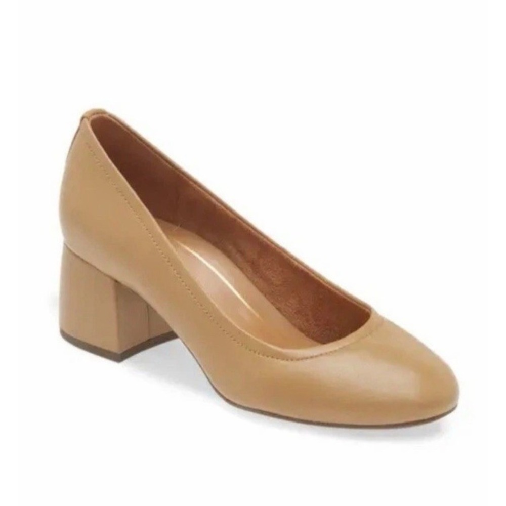 Vionic Carmel Round Toe Block Heels Tan‎ Nude Classic Pumps 10 Leather Comfort
